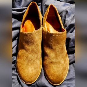 Indigo rd. Ankle booties size 9.5